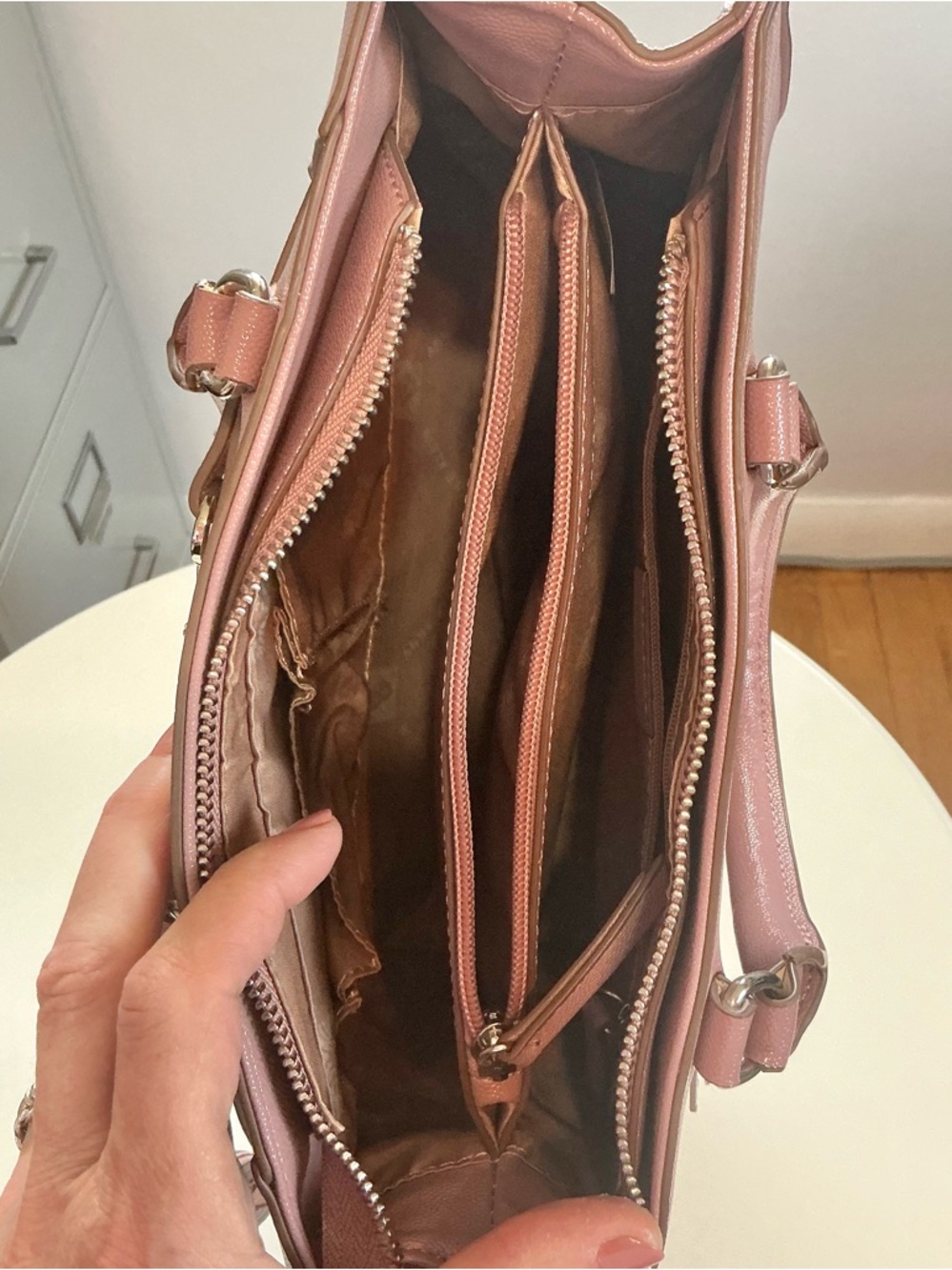 Anne Klein East/West Horsebit Satchel Crossbody Bag Rose Pink EUC - Picture 13 of 16